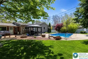 1271 Stafore Dr, Hanover Twp, PA 18017 - Photo 27