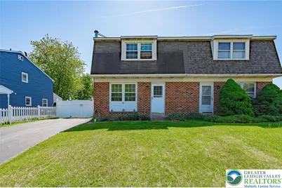 130 Ellen Way, Lower Salford Twp, PA 19438 - Photo 3