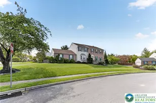 3920 Danberry Dr, Easton, PA 18045 - Photo 3