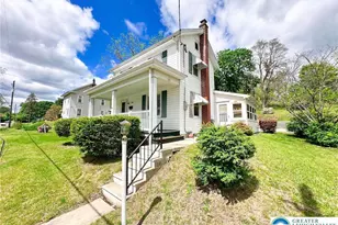 391 Fairview St, Lehighton Boro, PA 18235 - Photo 3