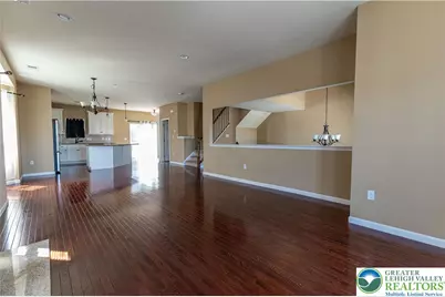 2406 Gentle Hollow Drive, Whitehall Township, PA 18052 - Photo 9