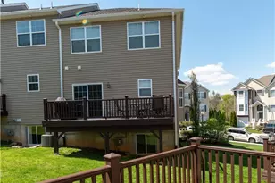 2406 Gentle Hollow Dr, Whitehall Township, PA 18052 - Photo 37
