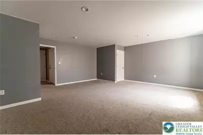 2406 Gentle Hollow Drive, Whitehall Township, PA 18052 - Photo 35