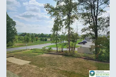 422 Gray Feather Way, Upper Macungie Township, PA 18104 - Photo 33