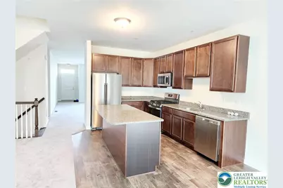 422 Gray Feather Way, Upper Macungie Township, PA 18104 - Photo 19