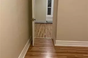 26 N Madison St, Allentown City, PA 18102 - Photo 5