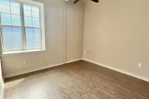 124 W Union Blvd, Bethlehem City, PA 18018 - Photo 5