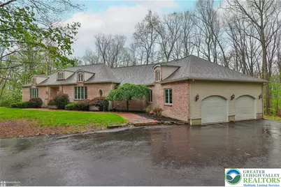 1946 Kyle Drive, Stroudsburg, PA 18360 - Photo 5