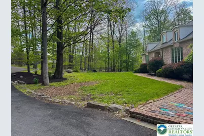 1946 Kyle Drive, Stroudsburg, PA 18360 - Photo 3