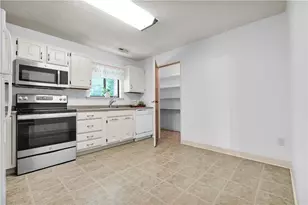 1031 Village Round, Lower Macungie Township, PA 18106 - Photo 19