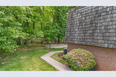 1031 Village Round, Lower Macungie Township, PA 18106 - Photo 5