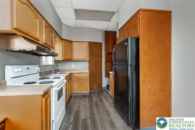 164 W Main Street #House, Kutztown, PA 19530 - Photo 3