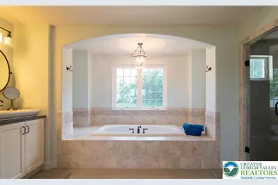 715 Arrowhead Lane, Upper Macungie Township, PA 18031 - Photo 27