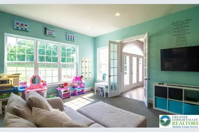715 Arrowhead Lane, Upper Macungie Township, PA 18031 - Photo 23