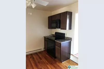 139 N 10th Street #3, Allentown City, PA 18102 - Photo 3