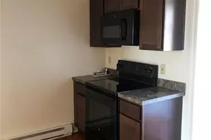 139 N 10th St, Allentown City, PA 18102 - Photo 3