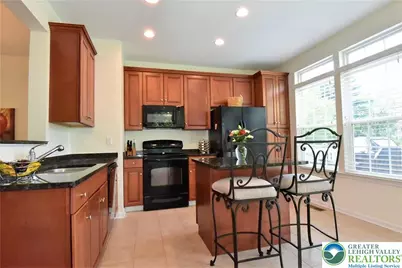 1600 Oakridge Lane, Hellertown Boro, PA 18055 - Photo 3