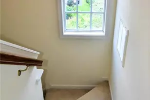 1600 Oakridge Ln, Hellertown Boro, PA 18055 - Photo 17