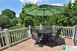 1600 Oakridge Ln, Hellertown Boro, PA 18055 - Photo 7