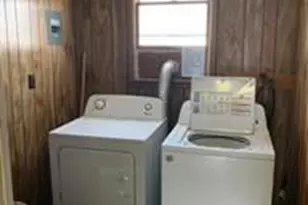 12 Pennsylvania Ave, Pen Argyl Boro, PA 18072 - Photo 7