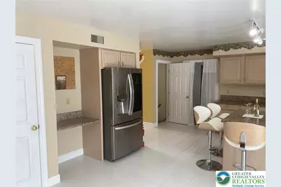 401 Augusta Drive E, Spring Township, PA 19608 - Photo 9