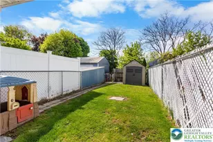 48 South St, Nazareth Boro, PA 18064 - Photo 9