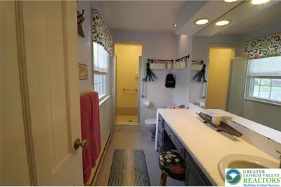 3076 Lindberg Avenue, Salisbury Township, PA 18103 - Photo 51