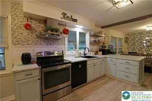 3076 Lindberg Ave, Salisbury Township, PA 18103 - Photo 17