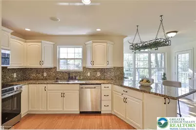 2325 Chablis Drive, Macungie Boro, PA 18062 - Photo 15