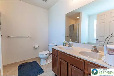 940 King Way, Upper Macungie Township, PA 18031 - Photo 21