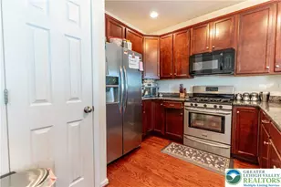 940 King Way, Upper Macungie Township, PA 18031 - Photo 7