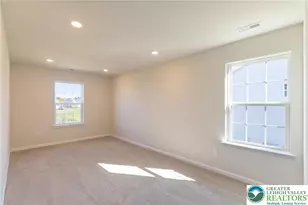 2153 Isabel Ln, Allentown City, PA 18103 - Photo 9