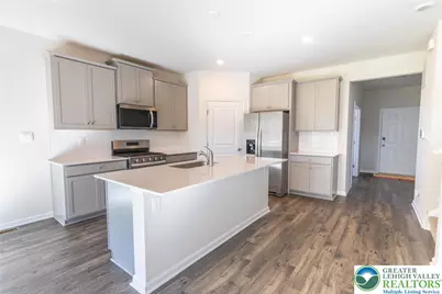 2153 Isabel Lane, Allentown City, PA 18103 - Photo 3