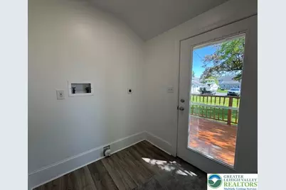 512 E Fairview Street, Coopersburg Boro, PA 18036 - Photo 13