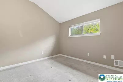 612 Mountain View Way, Lehman Twp, PA 18324 - Photo 13