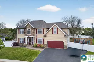 764 Mohican Dr, Easton, PA 18040 - Photo 3