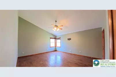 5709 Fox Lane, Emmaus Boro, PA 18049 - Photo 19