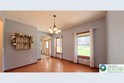 5709 Fox Lane, Emmaus Boro, PA 18049 - Photo 11