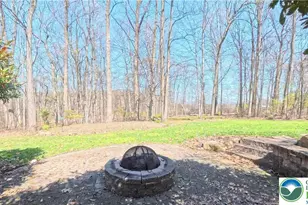 5709 Fox Ln, Emmaus Boro, PA 18049 - Photo 23