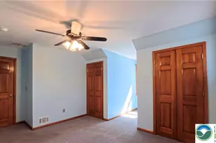 5709 Fox Ln, Emmaus Boro, PA 18049 - Photo 17