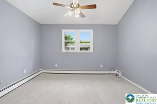 221 Diamond St, Plainfield Township, PA 18072 - Photo 23