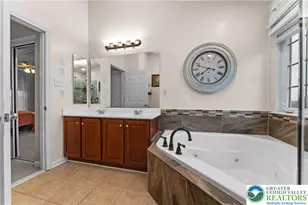 6991 Tuscany Dr, Lower Macungie Township, PA 18062 - Photo 21
