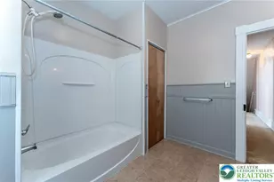 122 N 4th St, Lehighton Boro, PA 18235 - Photo 37
