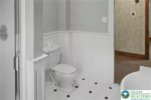 32 E Center St, Nazareth Boro, PA 18064 - Photo 45