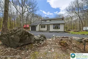 3638 Bristol Cir W, Middle Smithfield, PA 18302 - Photo 1