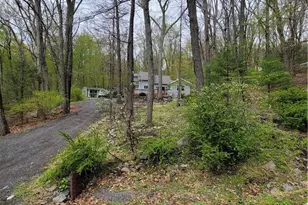 3422 Pocono Dr, East Stroudsburg, PA 18302 - Photo 21
