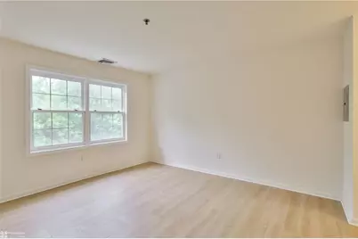 202 Canal Park, Easton, PA 18042 - Photo 35