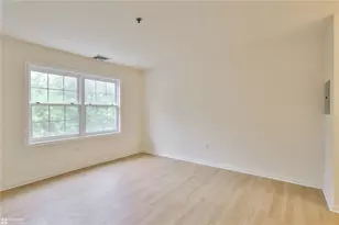 202 Canal Park, Easton, PA 18042 - Photo 35