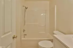202 Canal Park, Easton, PA 18042 - Photo 33