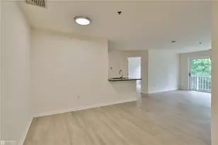 202 Canal Park, Easton, PA 18042 - Photo 7